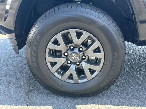 Used 2023 Toyota Tacoma SR5 image 17