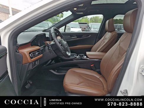 Certified 2023 Lincoln Nautilus Reserve AWD/4WD image 13