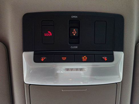 Used 2020 Nissan Altima 2.5 Platinum FWD image 25