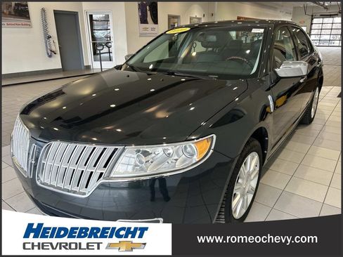 Used 2010 Lincoln MKZ Base image 6