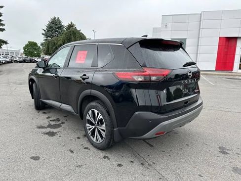 Certified 2023 Nissan Rogue SV AWD/4WD image 3