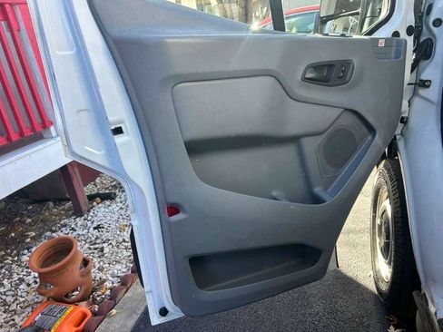 Used 2019 Ford Transit 250 148 Medium Roof image 17