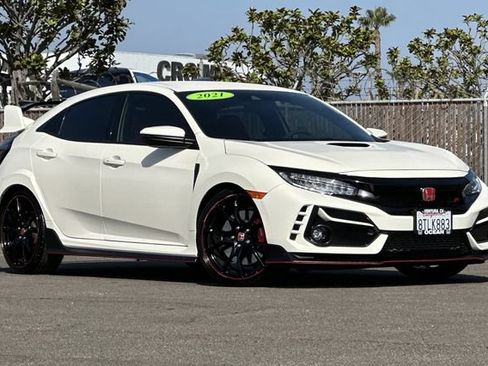 Used 2021 Honda Civic Type R image 2