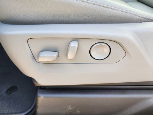 New 2026 GMC Sierra 1500 SLT w/ SLT Premium Plus Package image 19