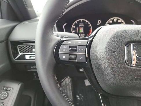 Used 2023 Honda Civic Sport image 19