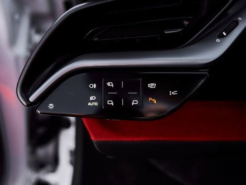 Used 2024 Ferrari SF90 Spider AWD/4WD image 52