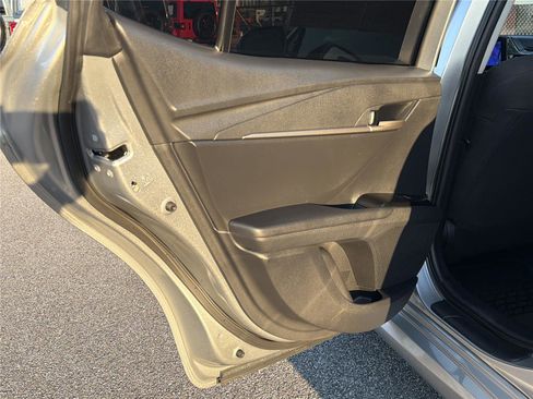 Used 2025 Toyota Camry LE image 19