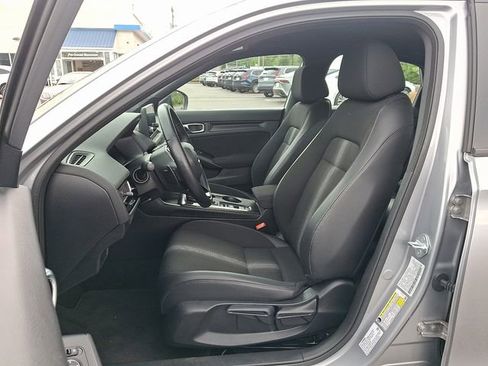 Used 2023 Honda Civic Sport image 13
