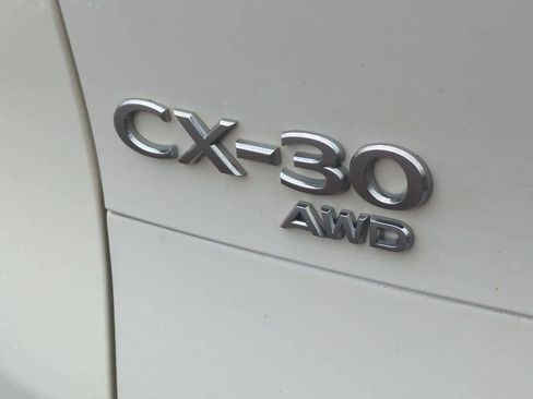 Used 2022 MAZDA CX-30 AWD 2.5 S w/ Select Package image 12