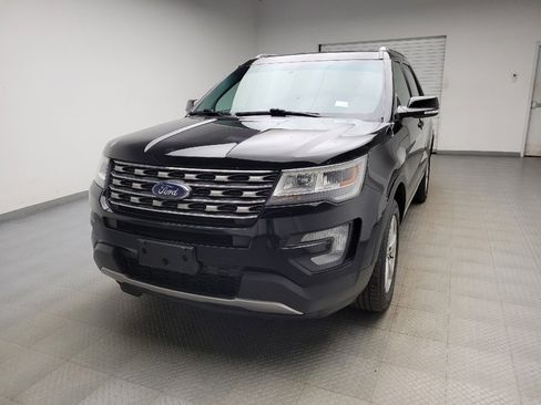 Used 2016 Ford Explorer XLT image 15