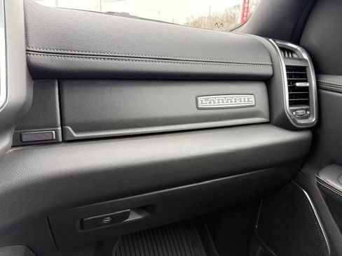 Used 2025 RAM 1500 Laramie AWD/4WD image 23