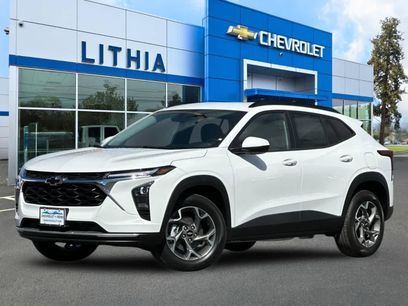 New 2026 Chevrolet Trax LT w/ Driver Confidence Package