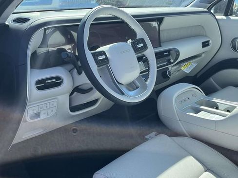New 2026 Hyundai Palisade Calligraphy FWD image 7