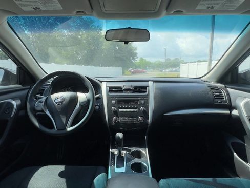 Used 2015 Nissan Altima 2.5 FWD image 9
