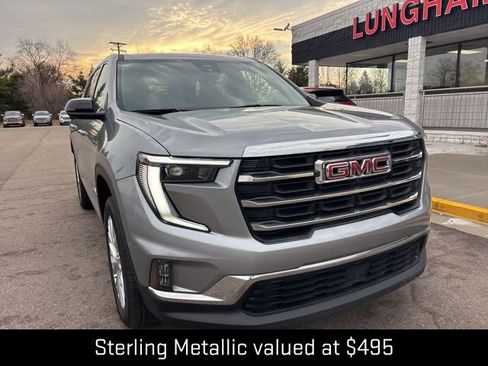 Used 2024 GMC Acadia Elevation w/ Luxury Package image 4