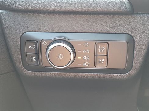 New 2025 Ford Escape SE w/ PHEV Premium Package image 27