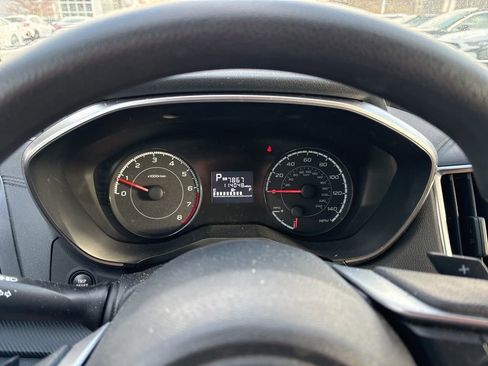 Used 2018 Subaru Impreza 2.0i Premium image 15