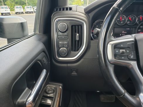 Used 2023 Chevrolet Silverado 2500 LT w/ Convenience Package AWD/4WD image 13