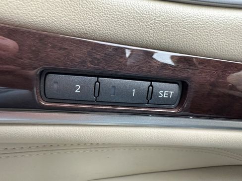 Used 2019 INFINITI QX60 Luxe w/ Sensory Package image 29