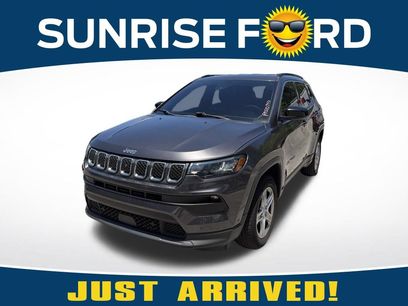 Used 2023 Jeep Compass Latitude w/ Convenience Group