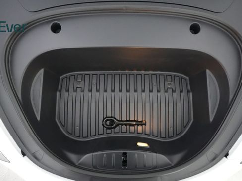 Used 2023 Tesla Model 3 Standard Range RWD image 27