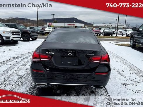 Used 2022 Mercedes-Benz A 220 4MATIC image 29