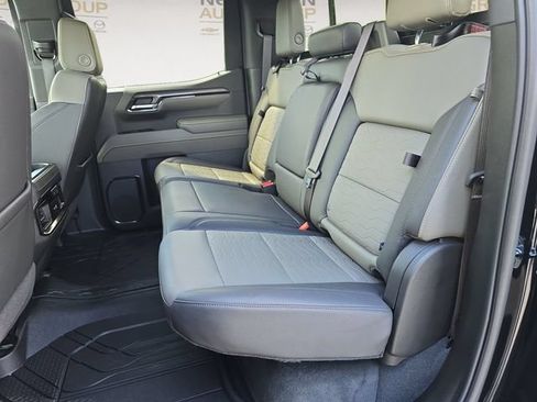 Used 2023 Chevrolet Silverado 1500 ZR2 w/ ZR2 Bison Edition AWD/4WD image 13