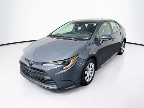 Used 2024 Toyota Corolla LE FWD image 1