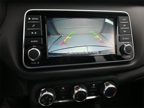 New 2025 Nissan Kicks Play S image 13