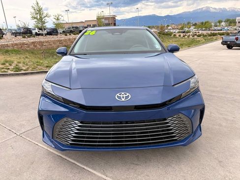Used 2026 Toyota Camry XLE FWD image 2