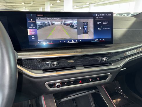 Certified 2024 BMW X5 sDrive40i w/ Executive Package image 27