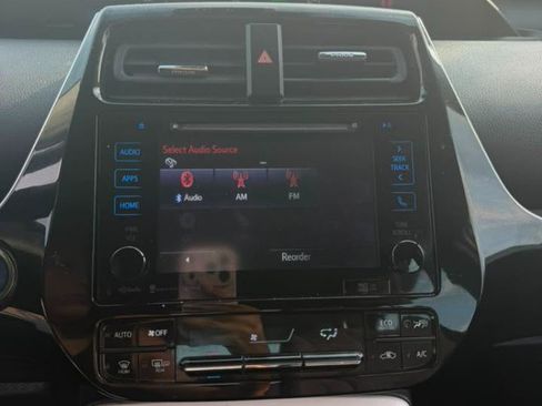 Used 2017 Toyota Prius Prime Plus w/ Carpet Mat Package FWD image 18