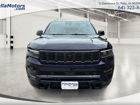 Used 2025 Jeep Grand Wagoneer L Series III w/ Rear Seat Video Group 1 image 7