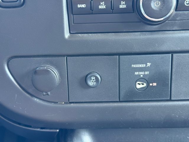 Used 2013 GMC Savana 3500 RWD image 19
