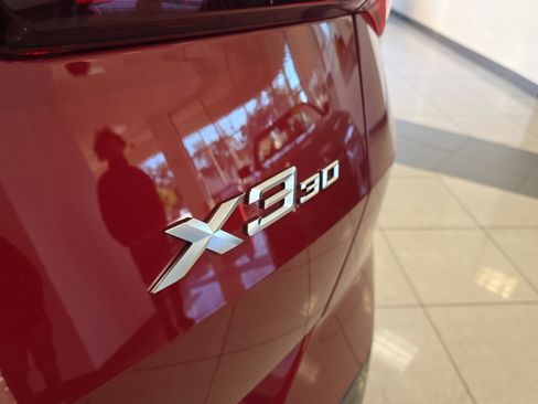 Used 2025 BMW X3 xDrive30i w/ Premium Package image 6