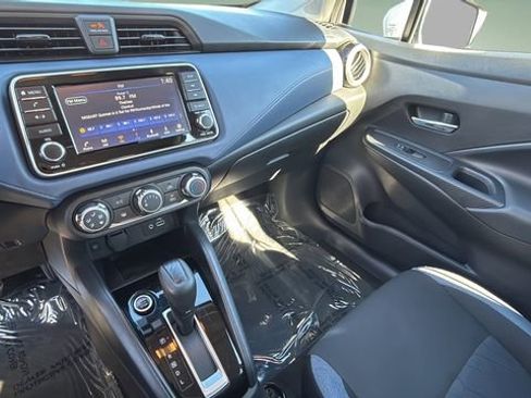 Used 2023 Nissan Versa SV image 24