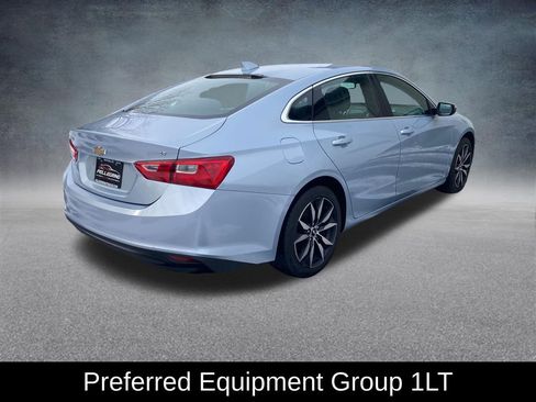 Used 2017 Chevrolet Malibu LT image 6