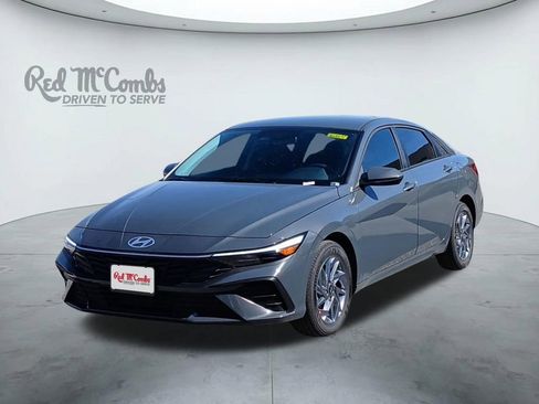 New 2026 Hyundai Elantra Hybrid FWD image 1