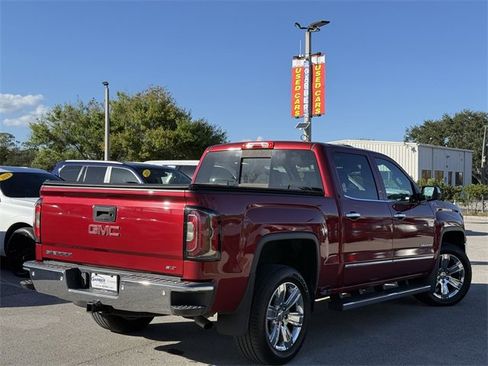 Used 2018 GMC Sierra 1500 SLT image 3