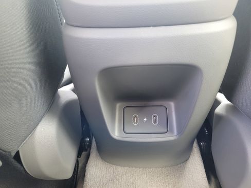 New 2025 Hyundai Elantra SEL image 13