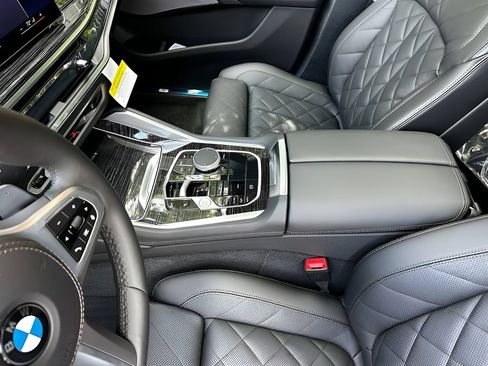 New 2027 BMW X6 xDrive40i AWD/4WD image 20