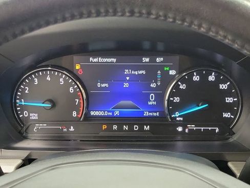 Used 2020 Ford Explorer XLT w/ Equipment Group 202A AWD/4WD image 28
