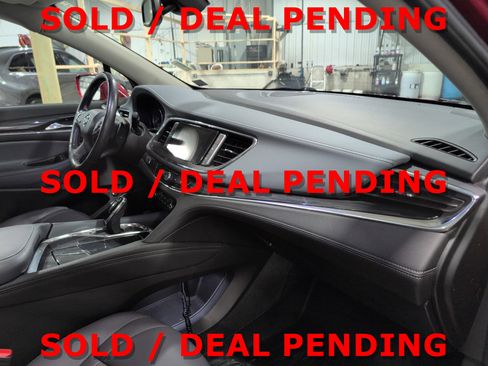 Used 2019 Buick Enclave Premium w/ Experience Buick Package image 11