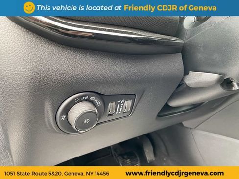 Used 2026 Jeep Compass Limited AWD/4WD image 22