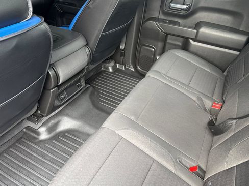 Used 2022 Chevrolet Silverado 1500 Custom AWD/4WD image 13