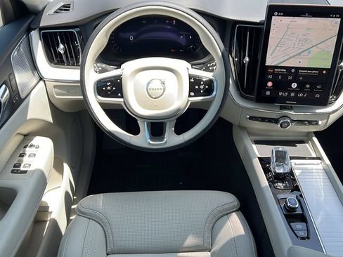 New 2026 Volvo XC60 B5 Ultra w/ Climate Package PRO AWD/4WD image 14