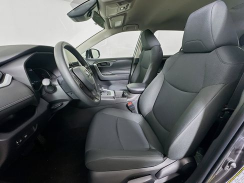 Used 2025 Toyota RAV4 LE image 13