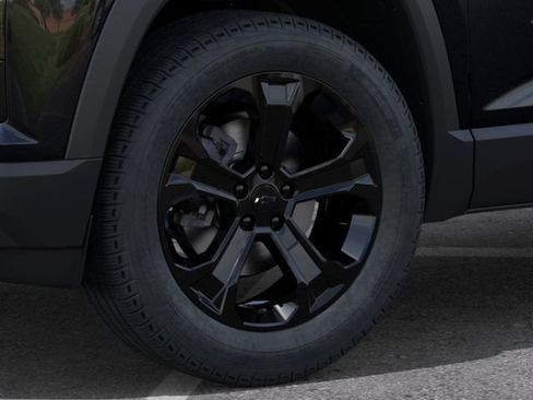 New 2026 Chevrolet Equinox LT FWD image 9