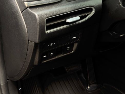 Used 2023 Hyundai Sonata SEL w/ Winter Weather Package FWD image 16