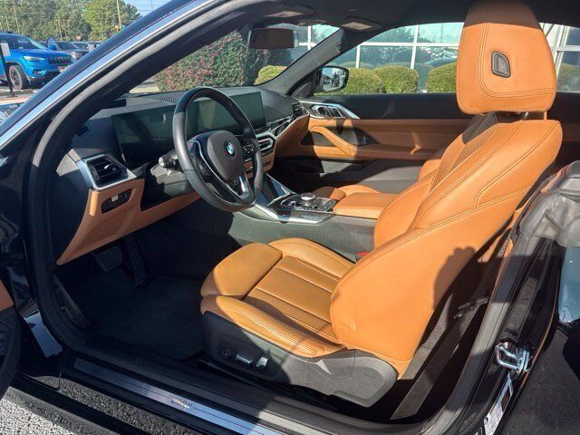Used 2024 BMW 430i Convertible w/ Premium Package RWD image 13